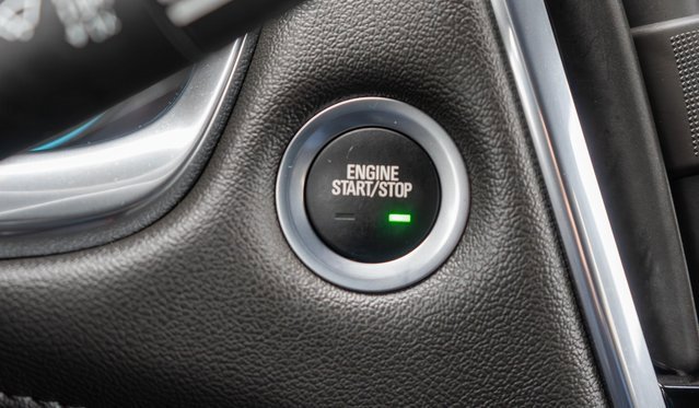 Used 2023 Chevrolet Traverse LT image 27