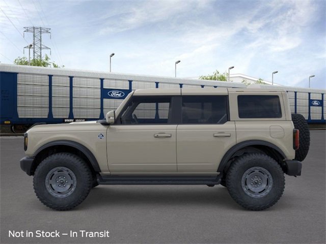 New 2025 Ford Bronco Outer Banks w/ Sasquatch Package image 3