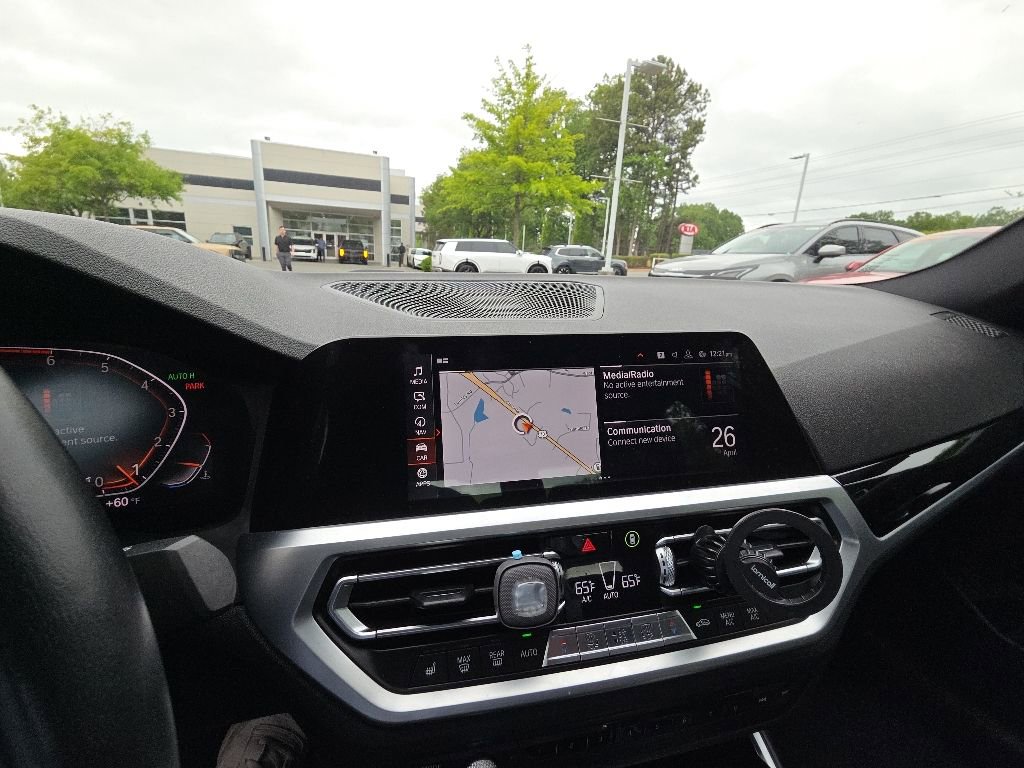 Used 2019 BMW 330i Sedan w/ Convenience Package RWD image 13