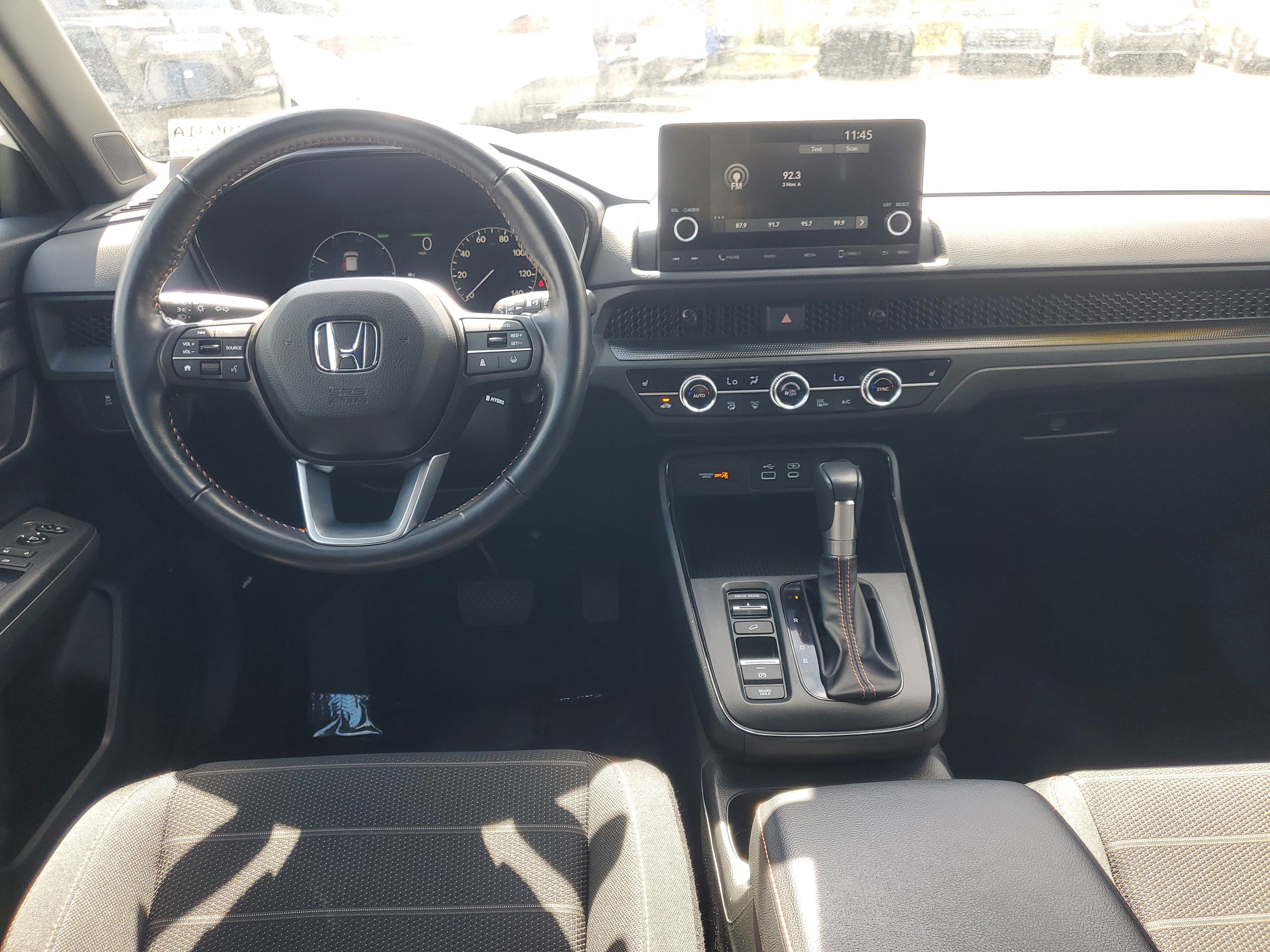 Used 2025 Honda CR-V Sport image 10