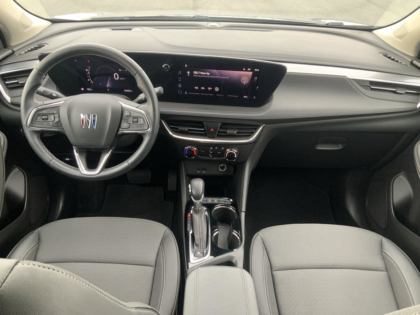 Used 2024 Buick Encore GX Preferred image 48