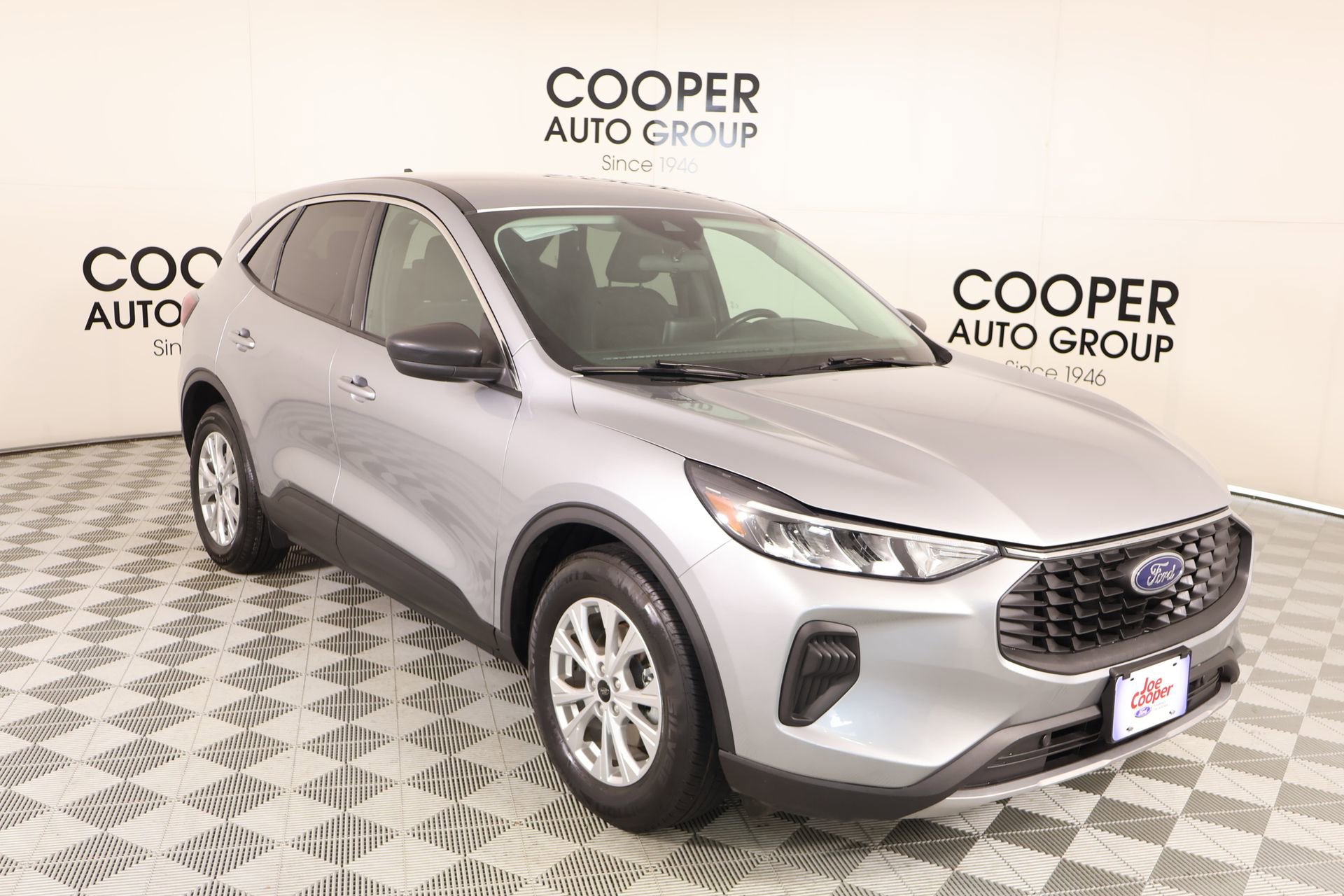 Used 2023 Ford Escape Active w/ Cold Weather Package image 1
