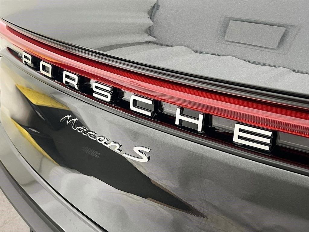 New 2026 Porsche Macan S AWD/4WD image 25