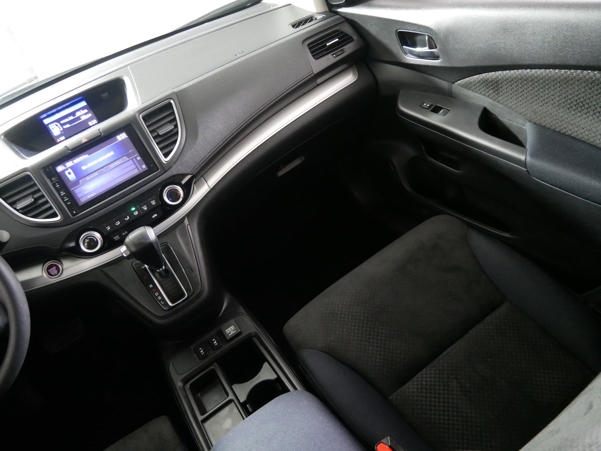 Used 2016 Honda CR-V EX image 11