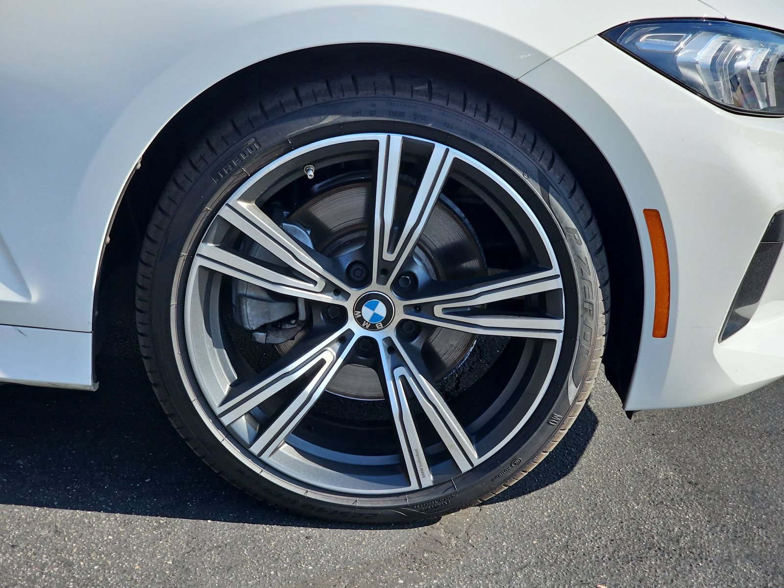 Used 2023 BMW 330i Sedan w/ Driving Assistance Package RWD image 10
