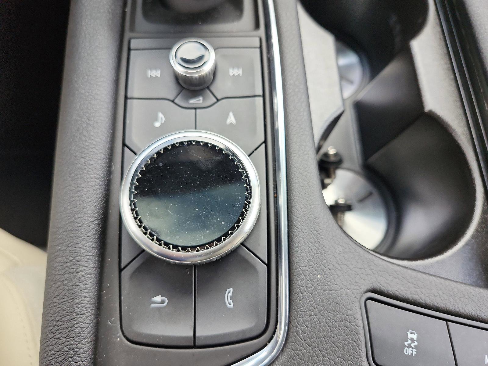 Used 2025 Cadillac XT5 Sportv w/ Technology Package image 22