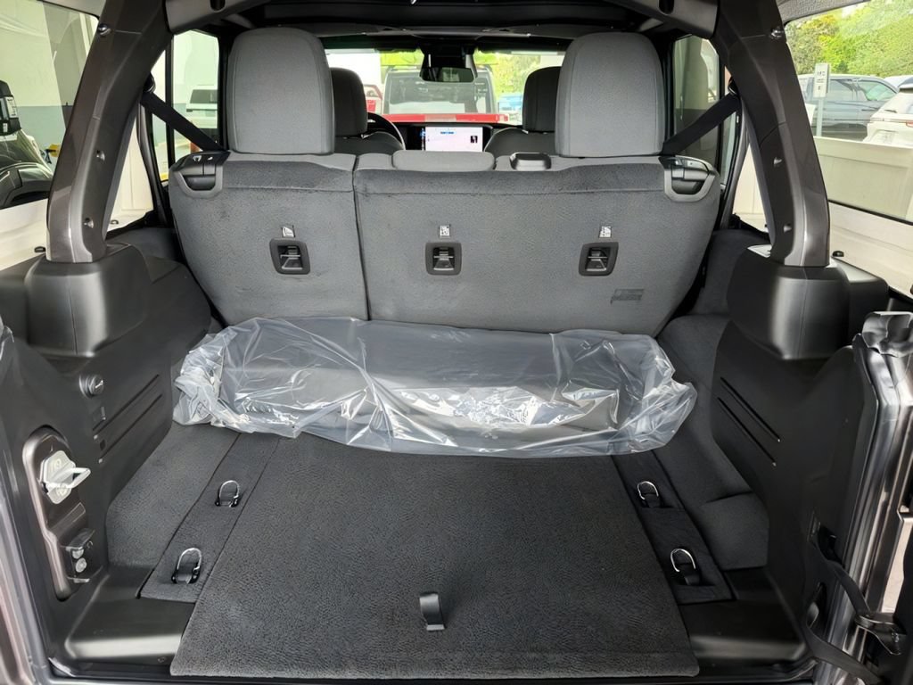 New 2026 Jeep Wrangler Unlimited Sport AWD/4WD image 26