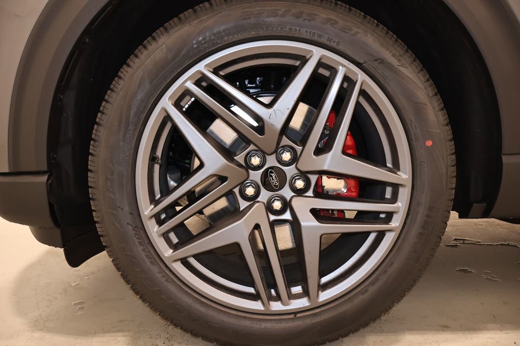 New 2026 Ford Explorer ST image 40