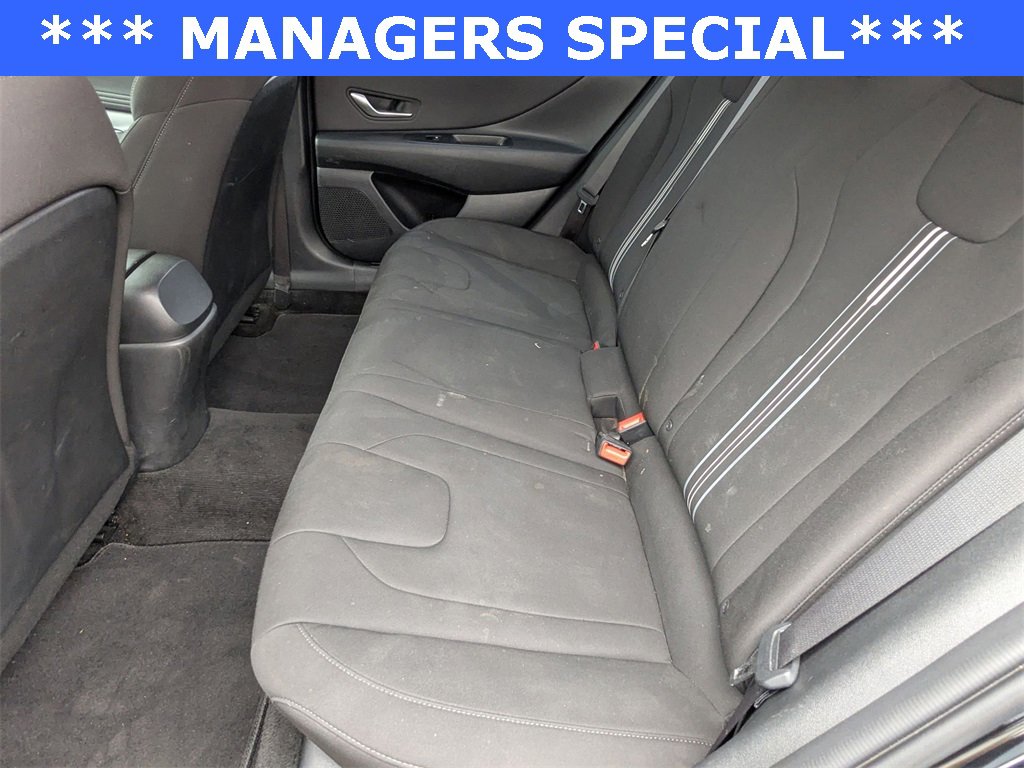 Used 2023 Hyundai Elantra SEL w/ Convenience Package image 17
