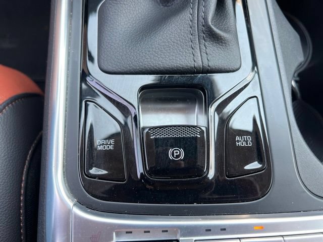 Certified 2025 Kia Carnival SX Prestige FWD image 28