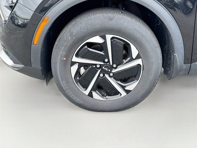 Certified 2023 Kia Sportage LX AWD/4WD image 28