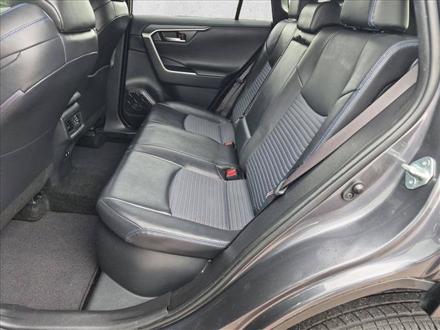 Used 2019 Toyota RAV4 XSE w/ Carpet Mat Package AWD/4WD image 18