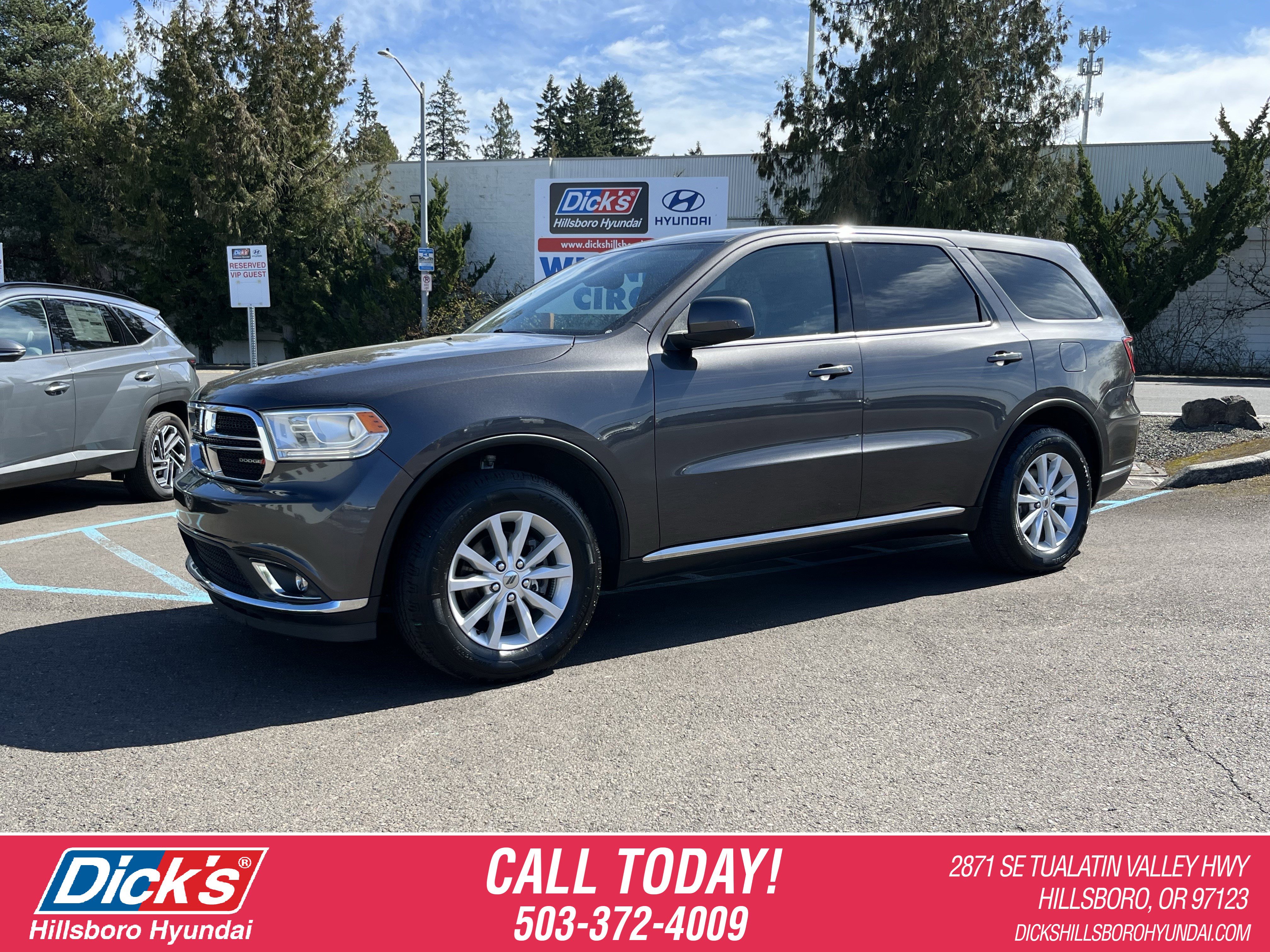 Used 2019 Dodge Durango SXT w/ Trailer Tow Group IV image 1