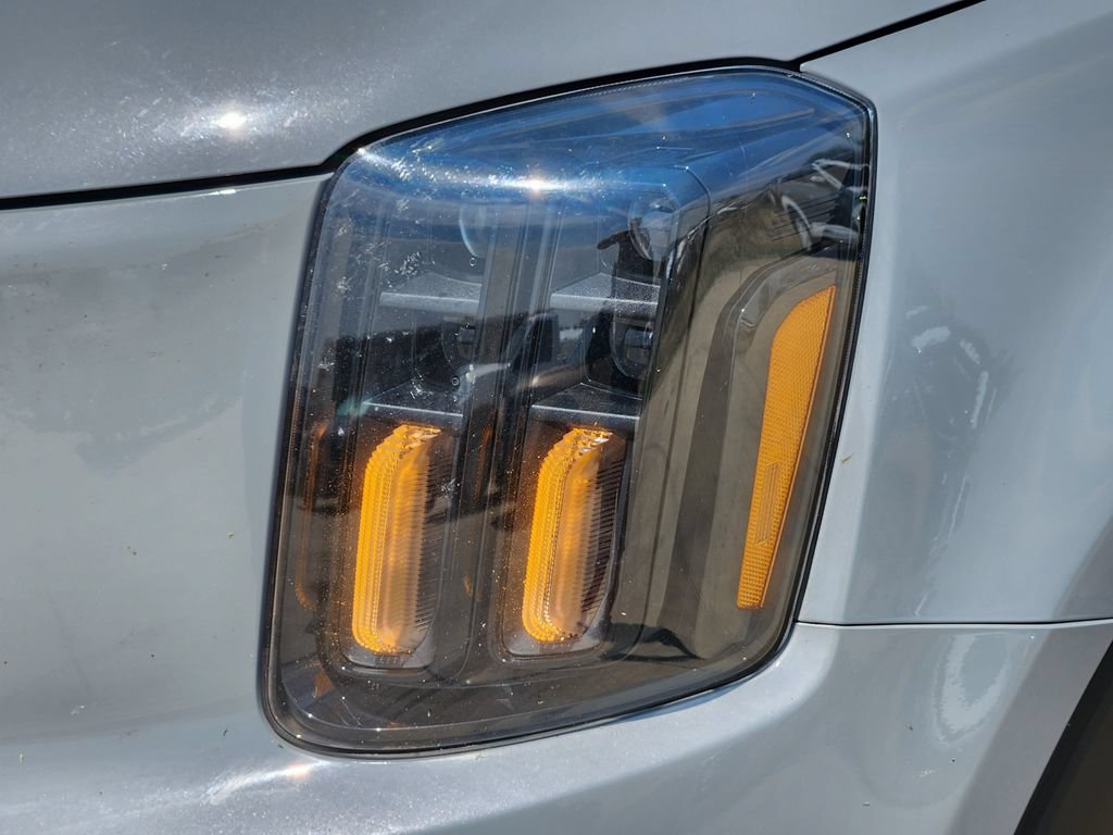 Used 2024 Kia Telluride SX Prestige X-Pro AWD/4WD image 11