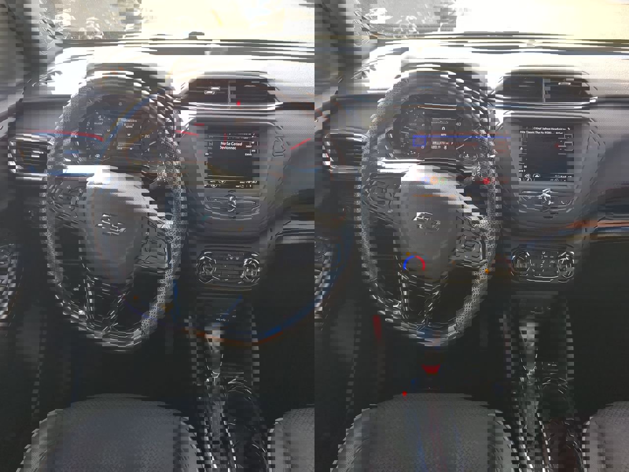 Used 2023 Chevrolet TrailBlazer RS image 13