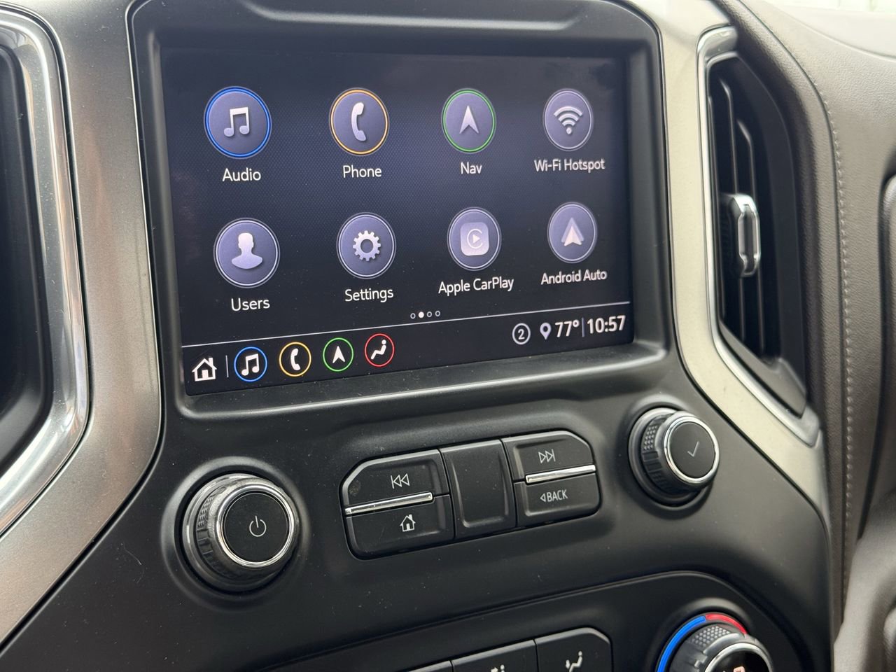 Used 2020 Chevrolet Silverado 1500 LTZ w/ LTZ Premium Package AWD/4WD image 18