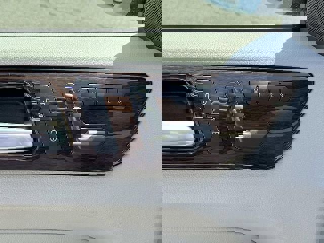 Used 2014 Mercedes-Benz ML 350 2WD image 28