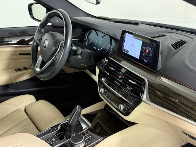 Used 2018 BMW 540i RWD image 34