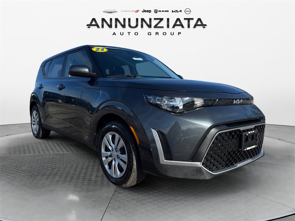 Certified 2023 Kia Soul LX image 7