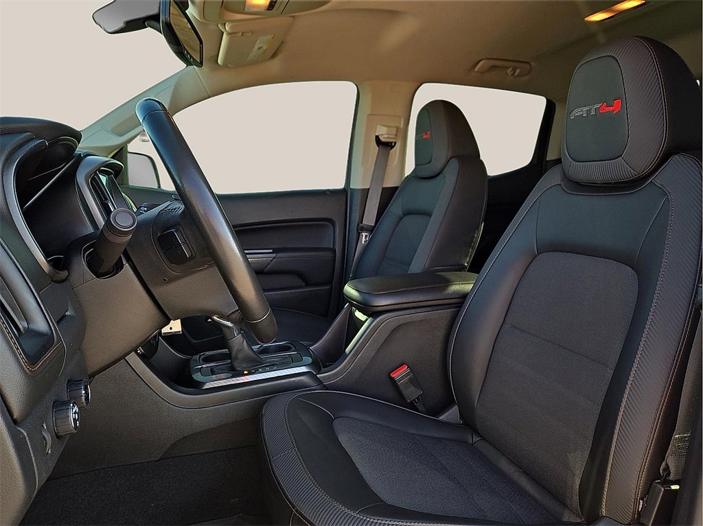 Used 2022 GMC Canyon AT4 image 11