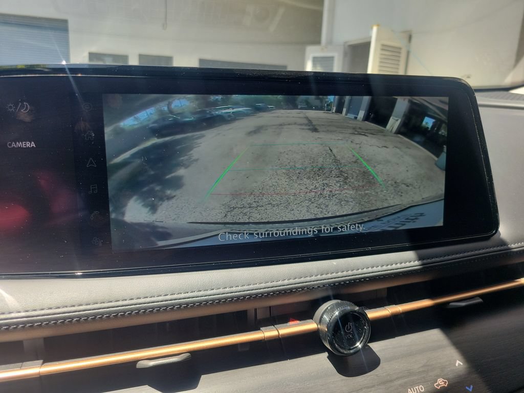 Used 2023 Nissan Ariya FWD image 24
