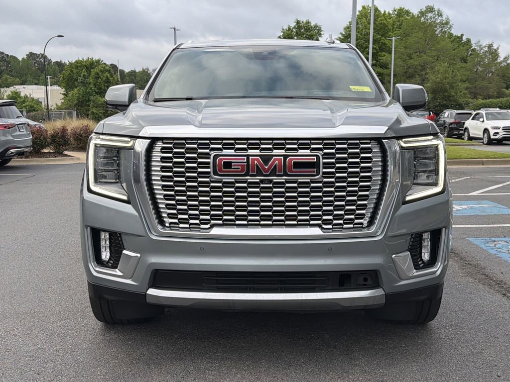 Used 2023 GMC Yukon Denali RWD image 8