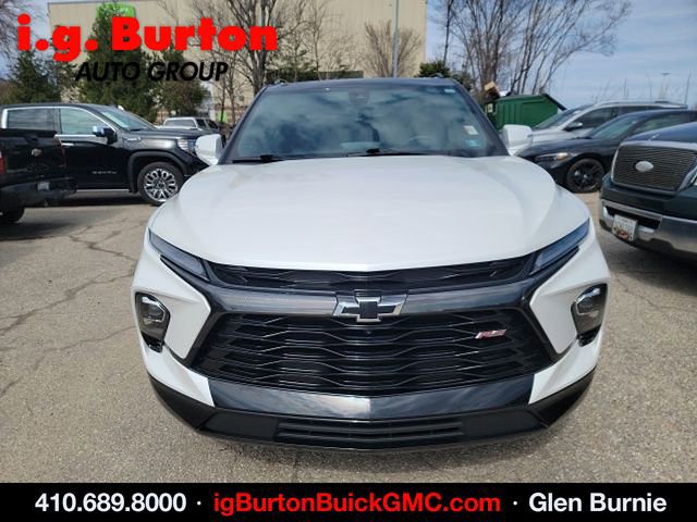 Used 2023 Chevrolet Blazer RS w/ Driver Confidence II Package image 2