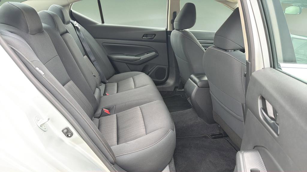 Certified 2024 Nissan Altima 2.5 SV FWD image 16