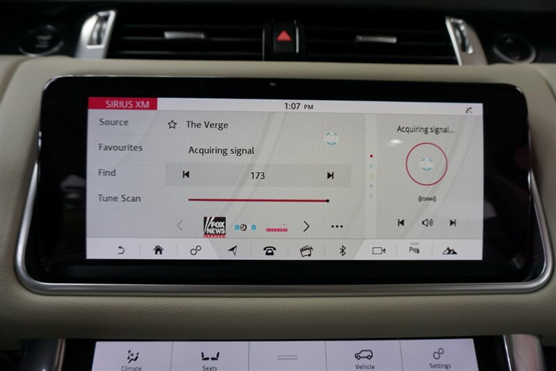 Used 2019 Land Rover Range Rover Sport HSE AWD/4WD image 15