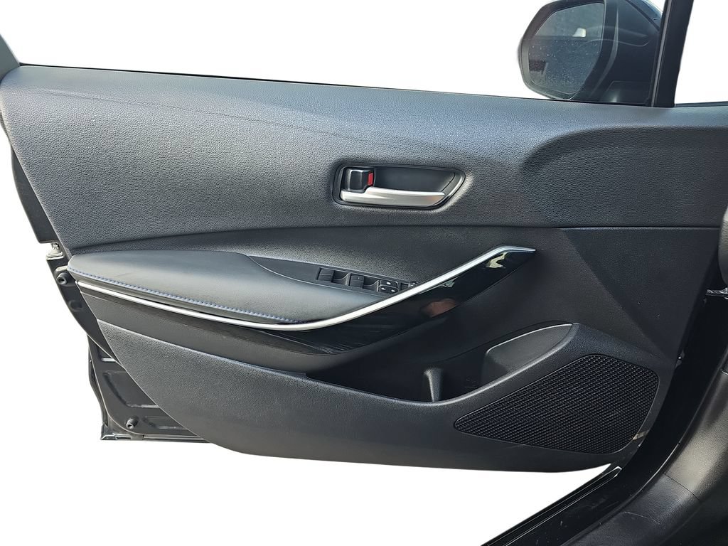 Used 2022 Toyota Corolla XSE FWD image 26