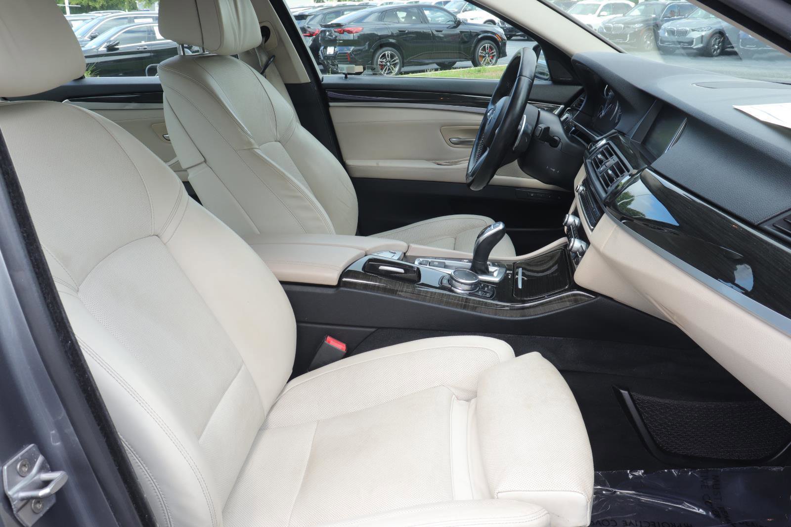 Used 2016 BMW 535i Sedan RWD image 16