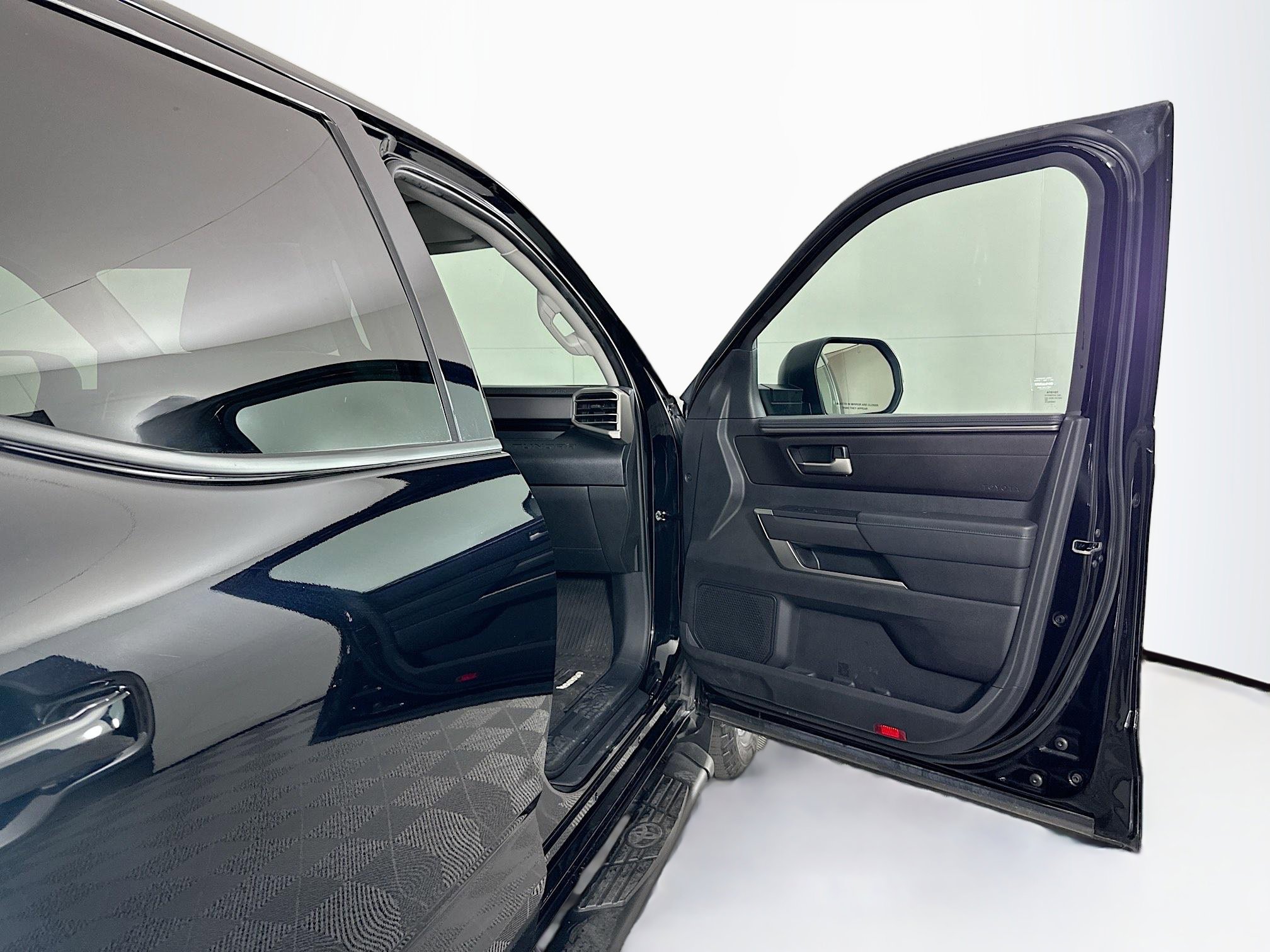 Used 2022 Toyota Tundra SR5 w/ TRD Off-Road Package image 29