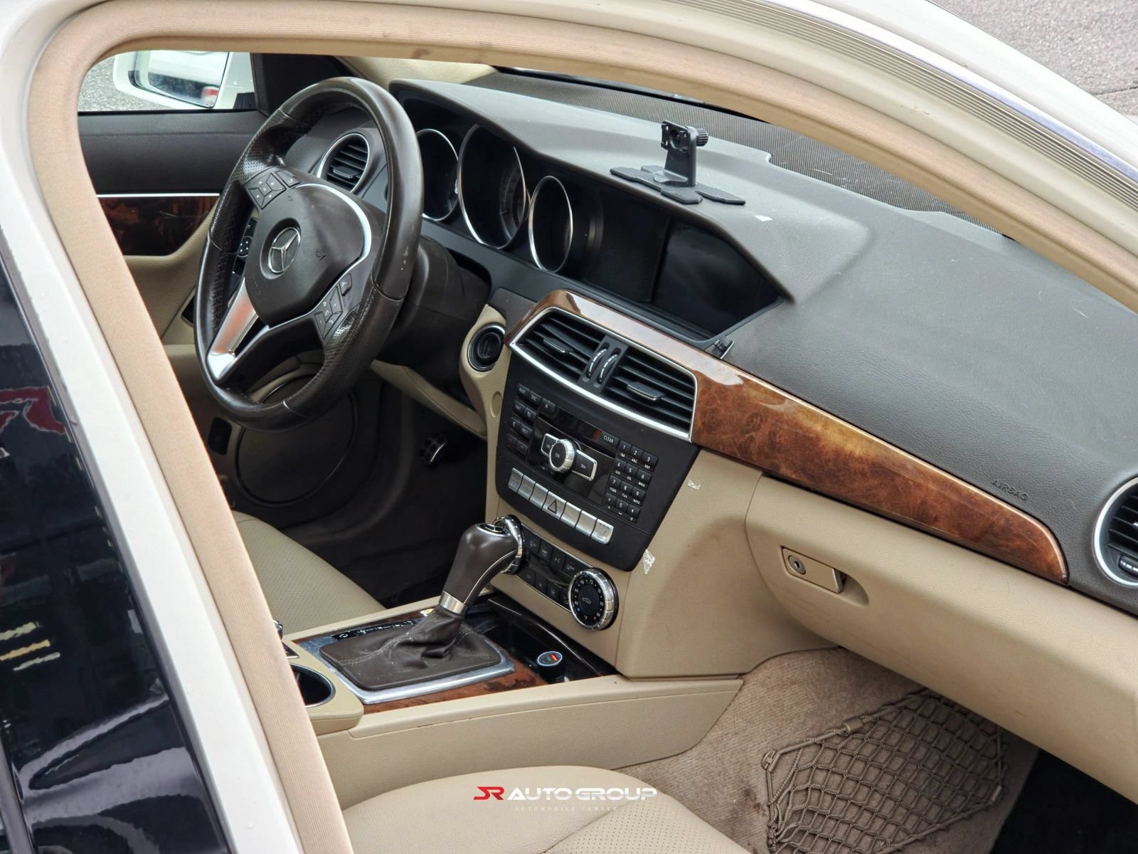 Used 2012 Mercedes-Benz C 300 4MATIC Sedan image 31