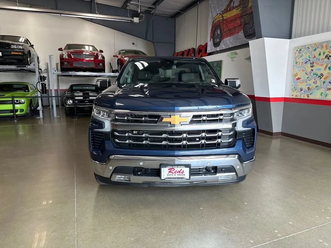 Used 2022 Chevrolet Silverado 1500 LTZ w/ Max Trailering Package AWD/4WD image 24