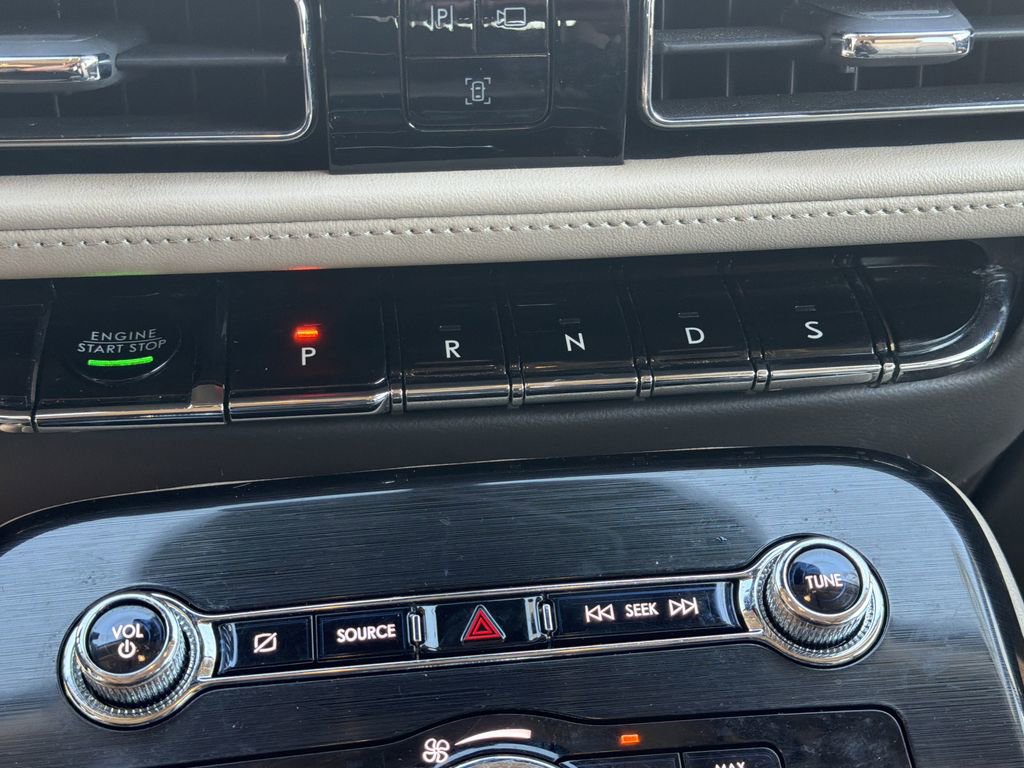 Used 2022 Lincoln Nautilus Reserve w/ Equipment Group 201A image 30