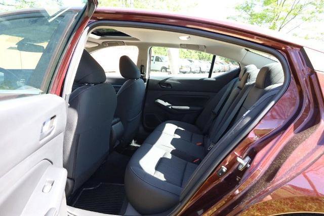 Used 2025 Nissan Altima 2.5 SV w/ SV Premium Package FWD image 20