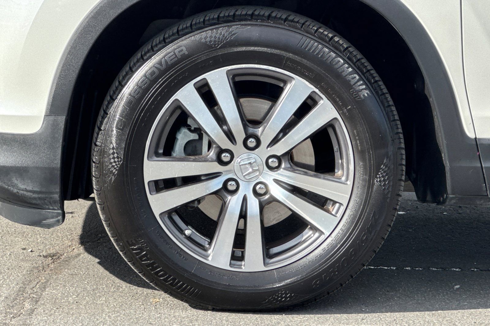 Used 2017 Honda Pilot EX-L image 11