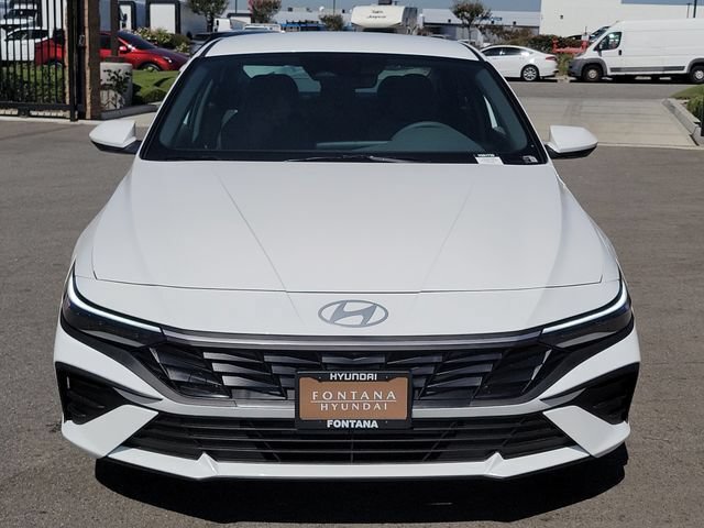 New 2026 Hyundai Elantra SE FWD image 28