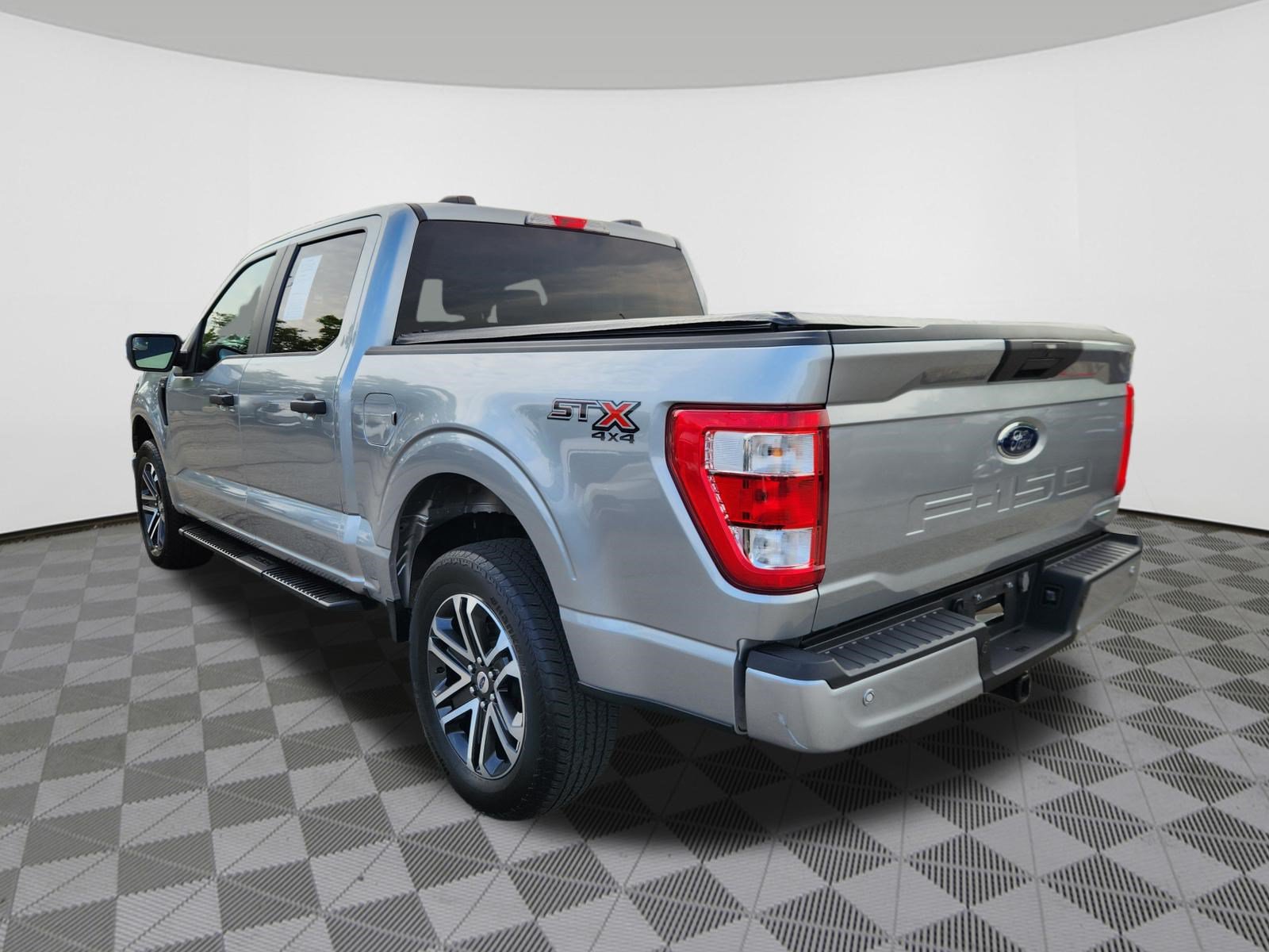 Used 2023 Ford F150 XL w/ STX Appearance Package AWD/4WD image 3