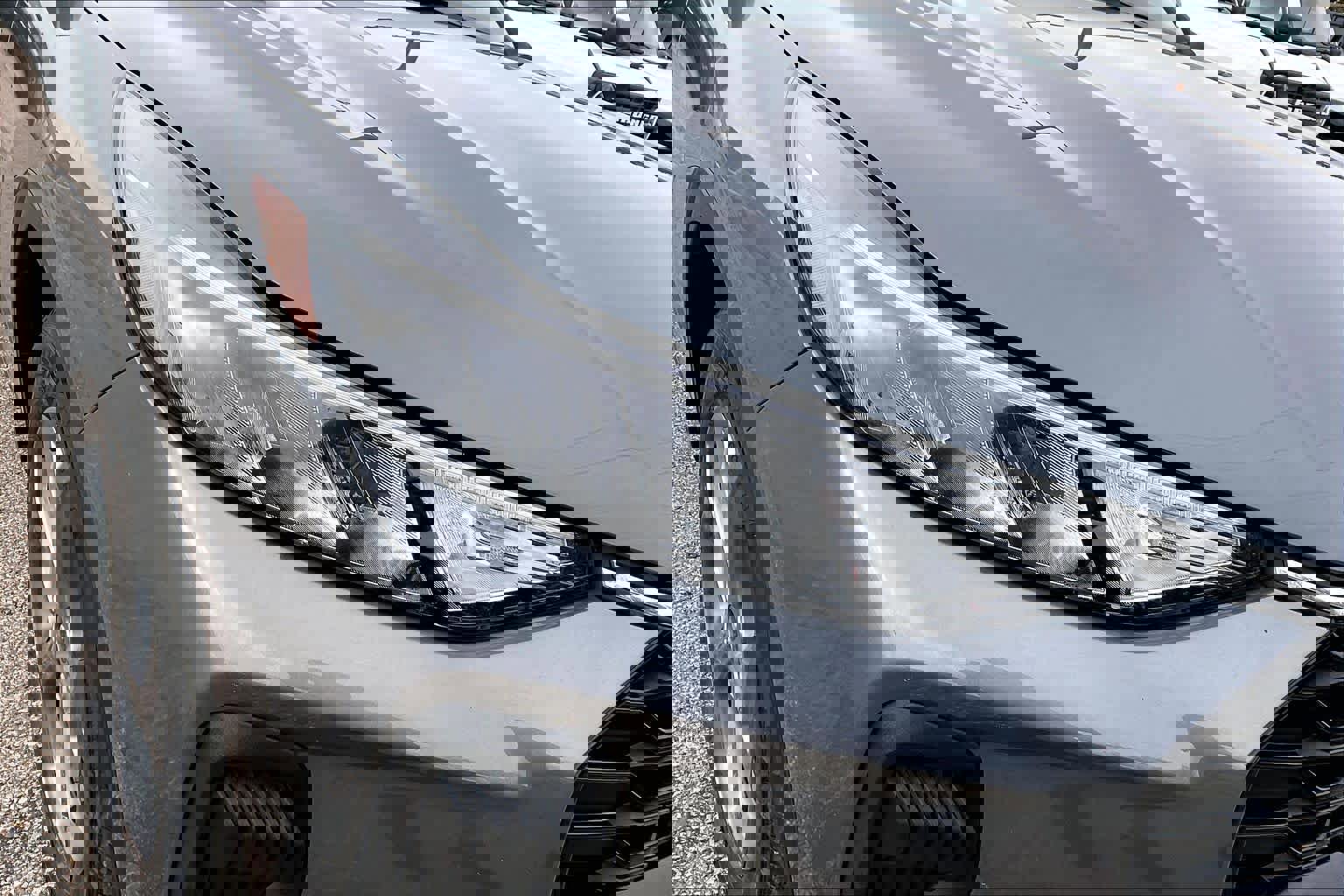 Used 2025 Ford Escape ST-Line image 27