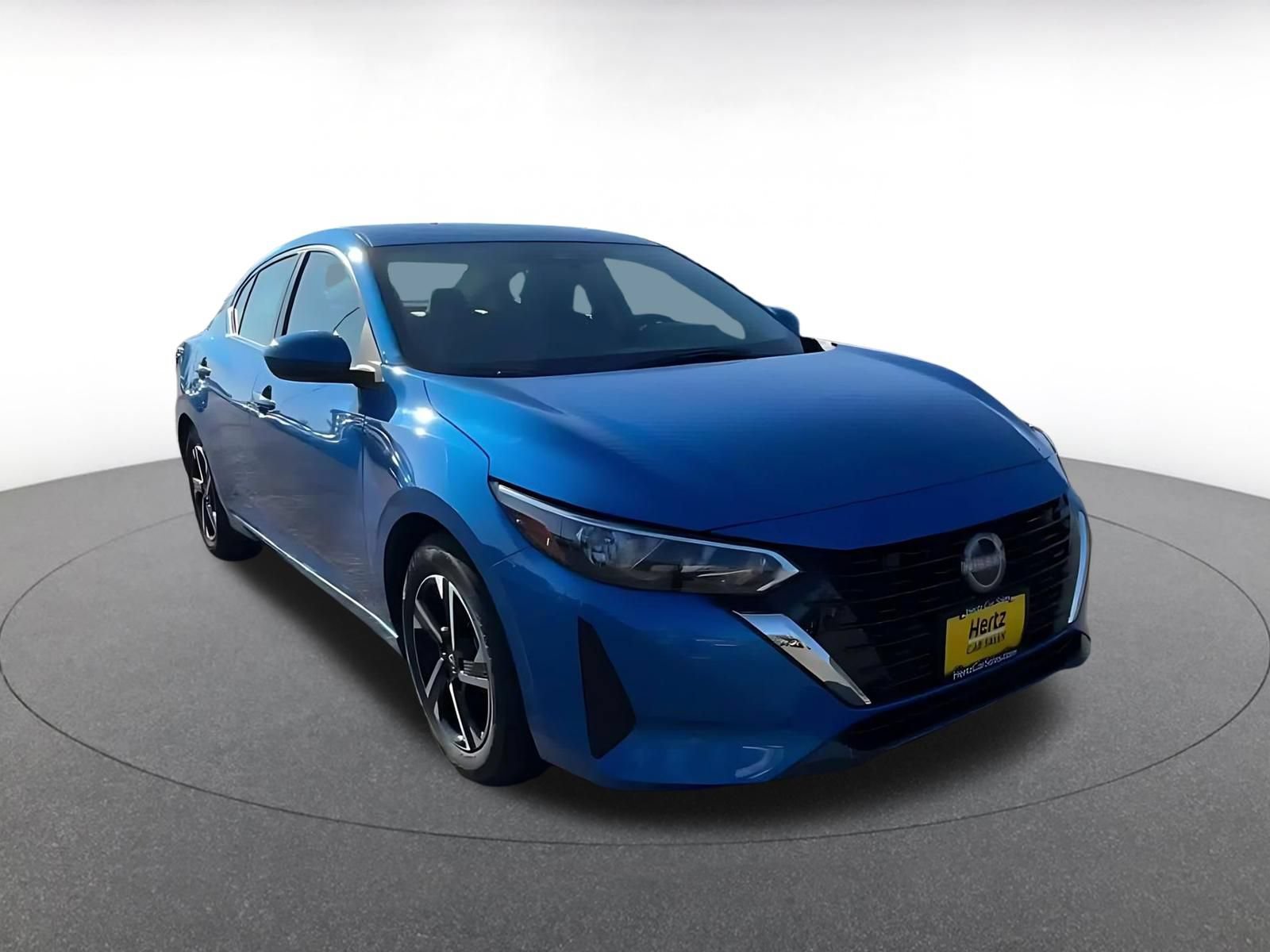 Used 2025 Nissan Sentra SV FWD image 3