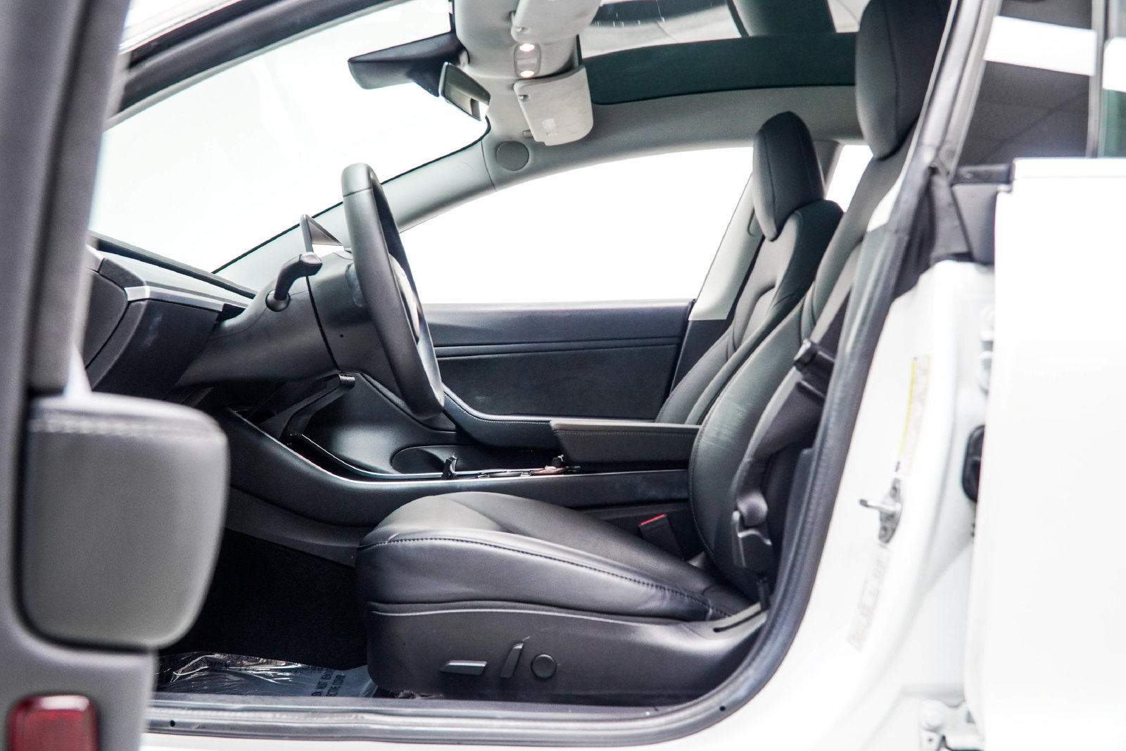 Used 2019 Tesla Model 3 Long Range AWD/4WD image 31