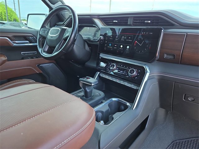 Used 2024 GMC Sierra 1500 Denali Ultimate image 17