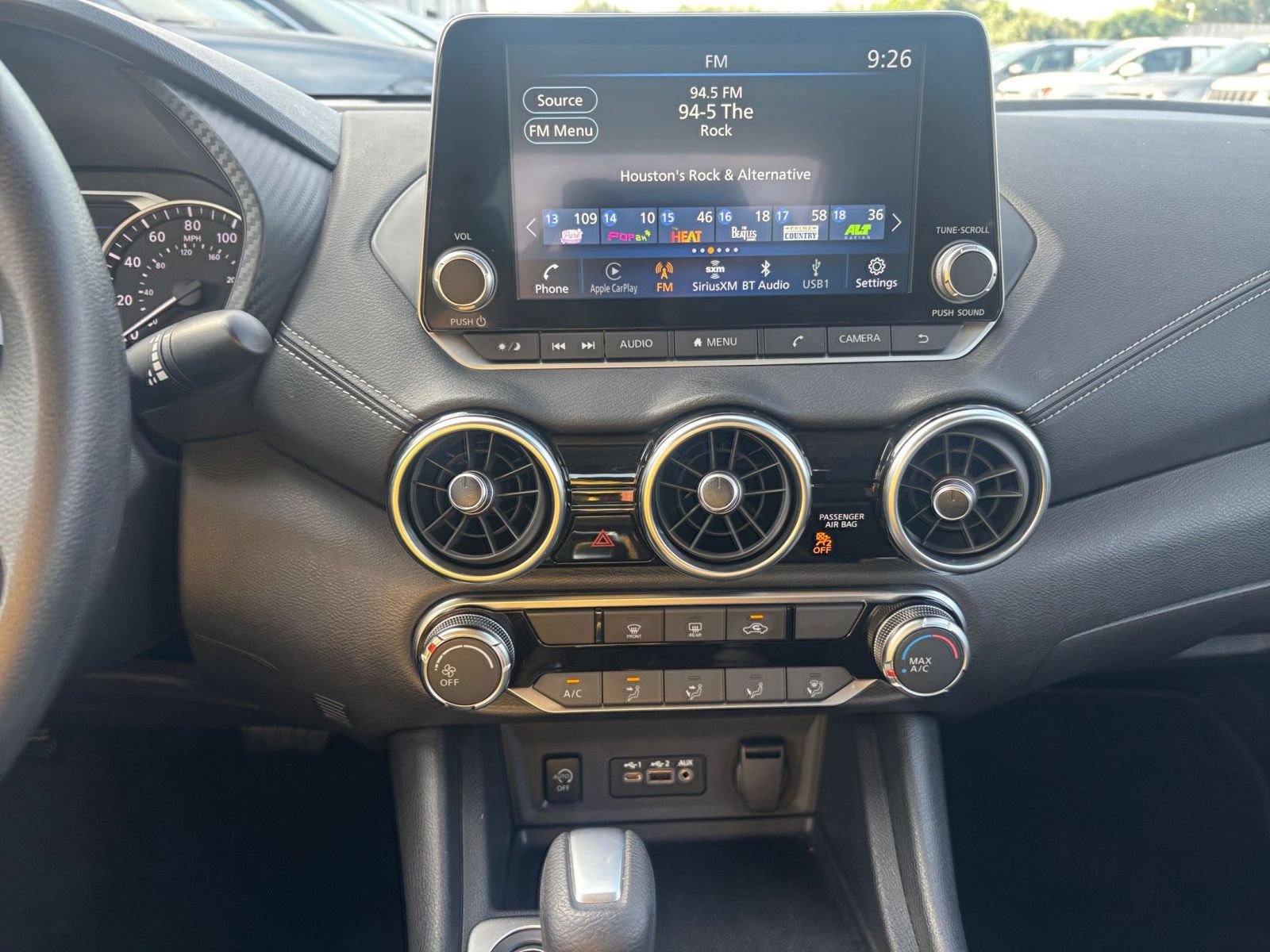 Used 2025 Nissan Sentra SV FWD image 16