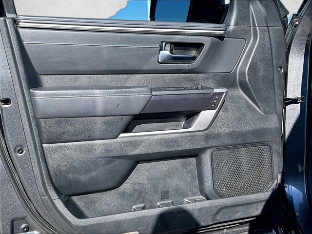 Used 2023 Toyota Tundra Platinum AWD/4WD image 18