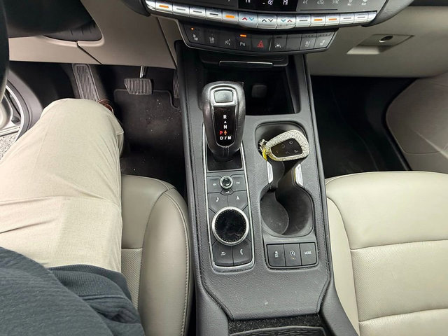 Used 2019 Cadillac XT4 Premium Luxury w/ Enhanced Visibility Package AWD/4WD image 32