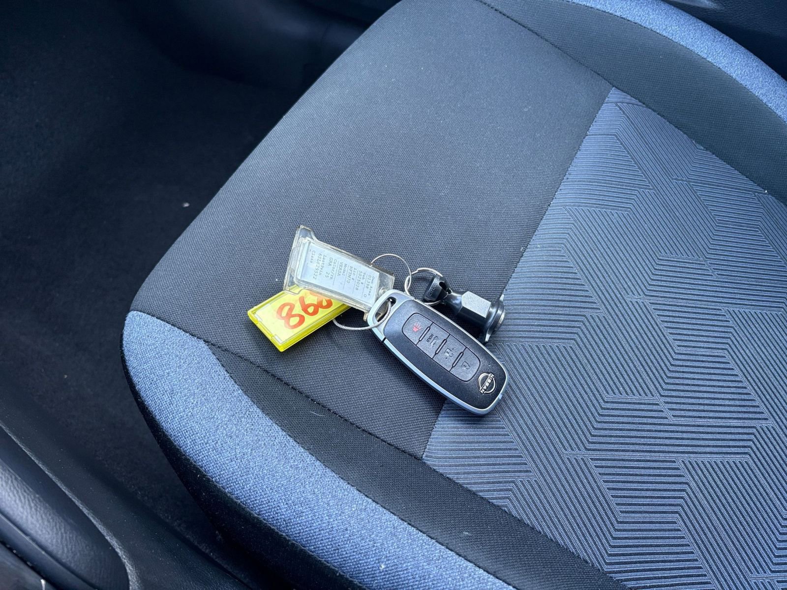 Used 2025 Nissan Versa SV image 21