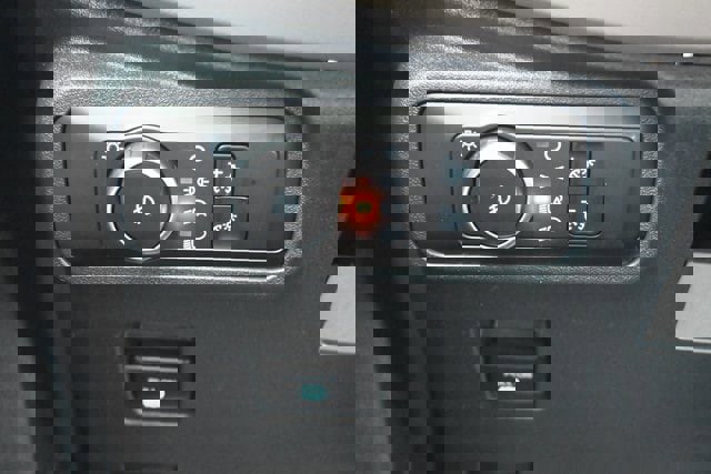 Used 2023 Ford Bronco Wildtrak image 38