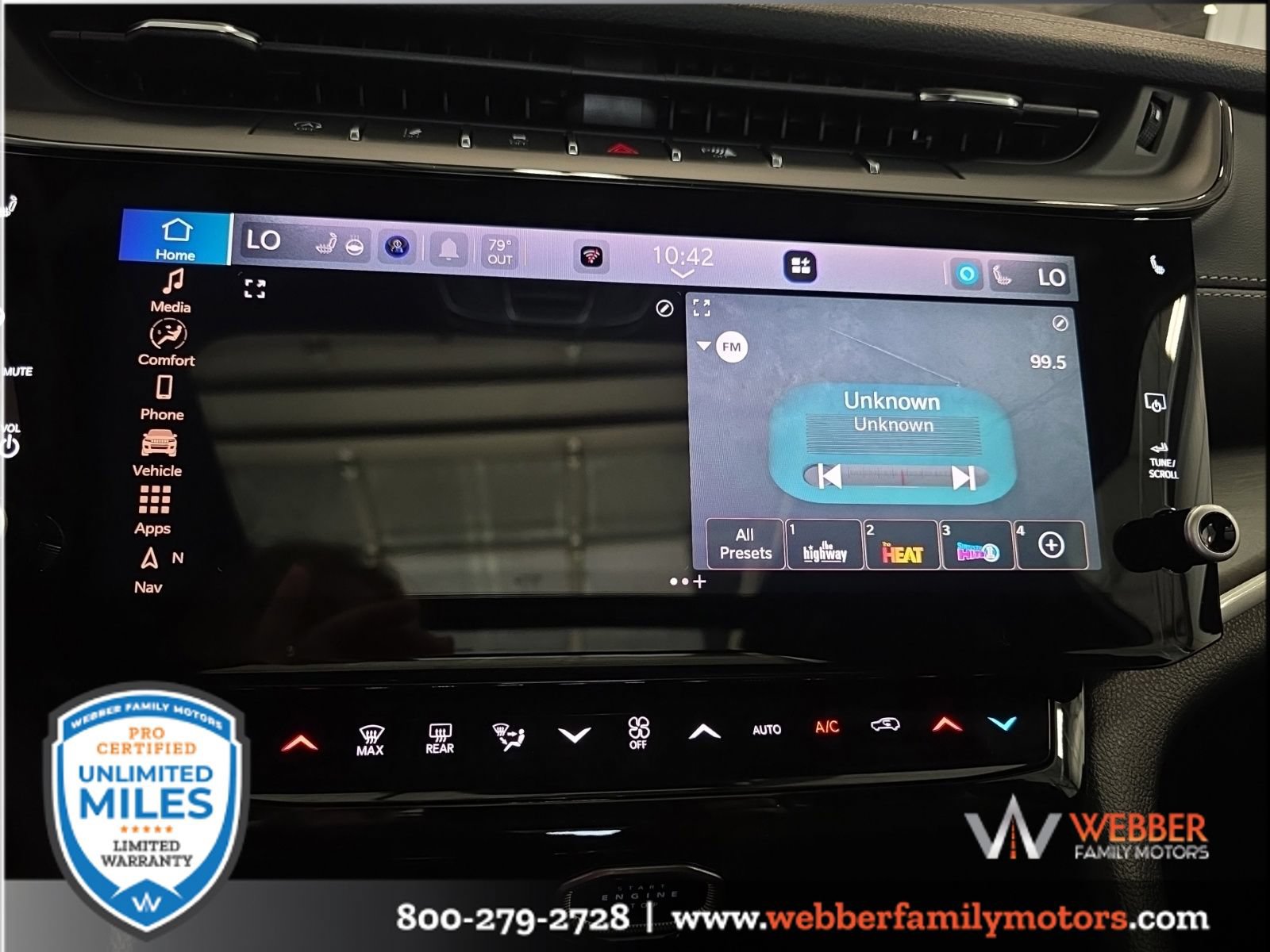 New 2026 Jeep Grand Cherokee Limited w/ Limited Altitude Package AWD/4WD image 23