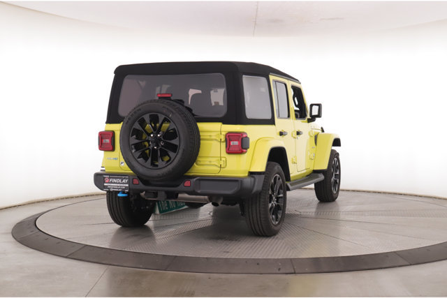 Used 2024 Jeep Wrangler Unlimited Sahara AWD/4WD image 7